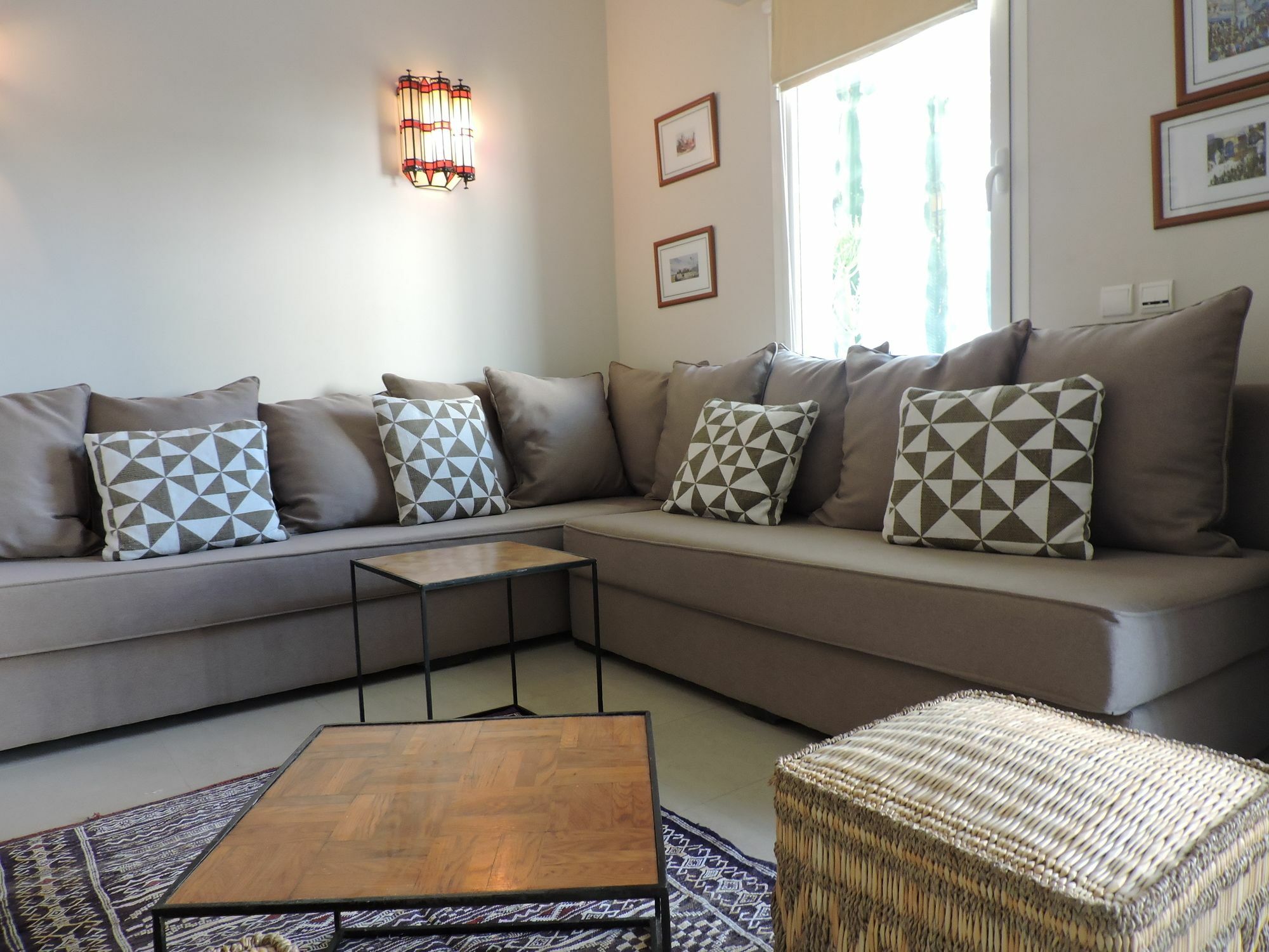 Stunning Loft With Pools Near The Beach 에사우이라 외부 사진