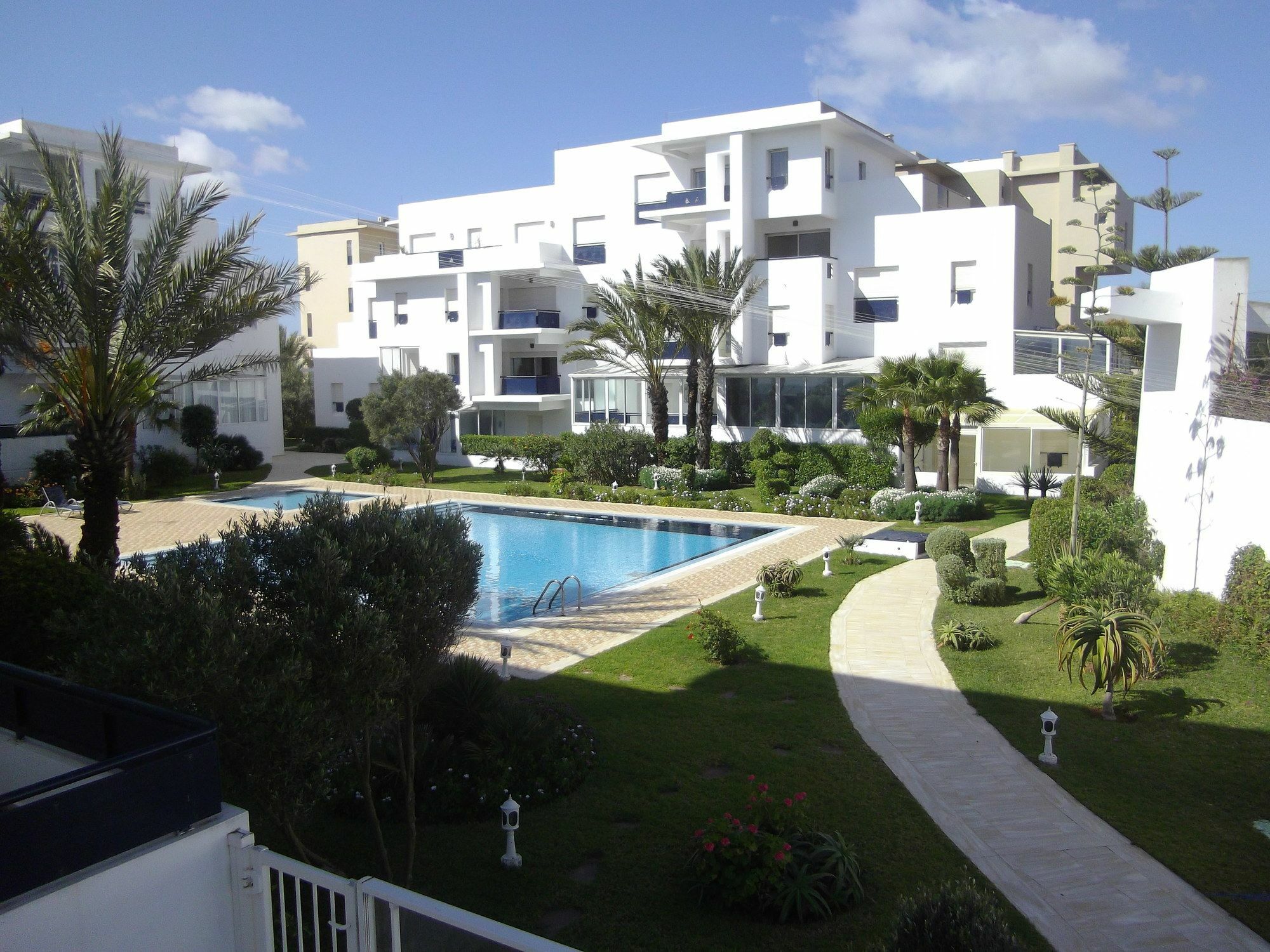 Stunning Loft With Pools Near The Beach 에사우이라 외부 사진